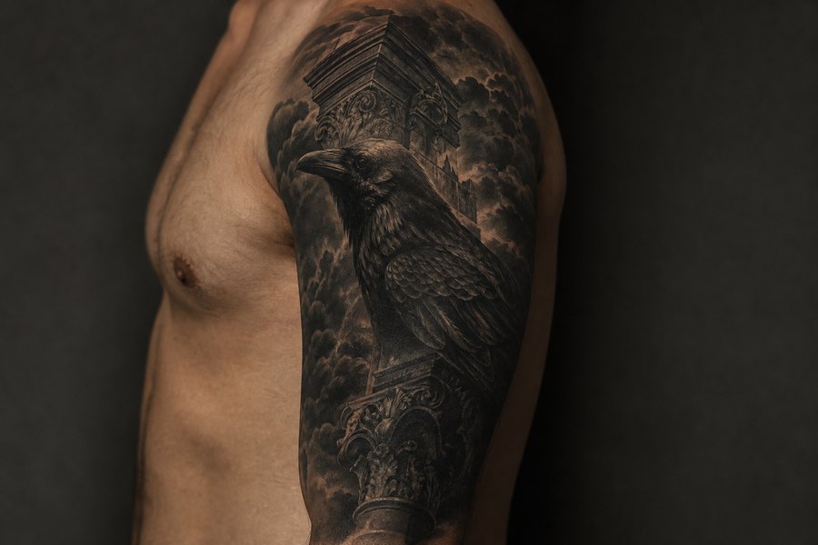 Storm, Cover-up · shoulder